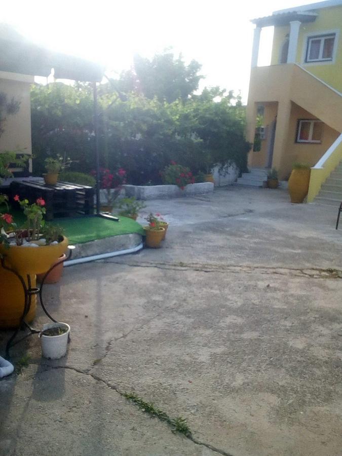 Chrysanthi Melitsa Apts. Sidárion Exterior foto